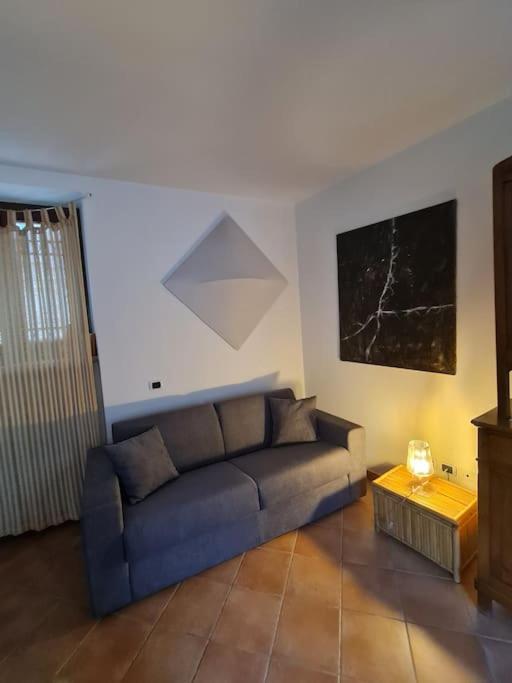 Intero alloggio nel borgo medievale Montelupone Esterno foto