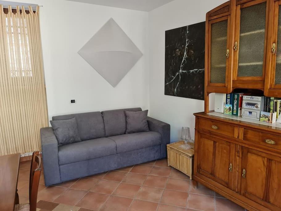 Intero alloggio nel borgo medievale Montelupone Esterno foto